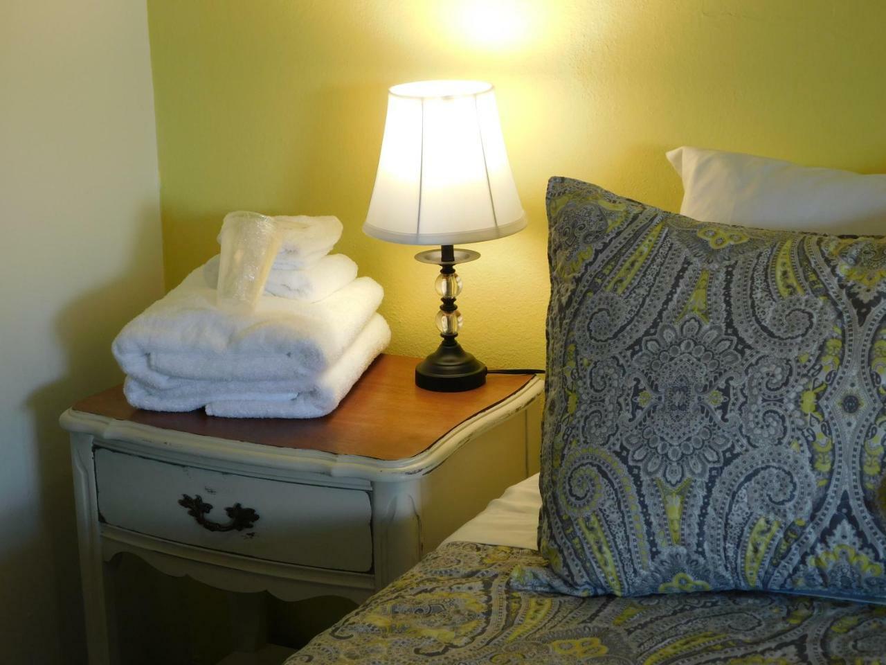 Spruce Pine Inn Экстерьер фото
